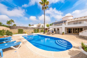 Villa Delfin